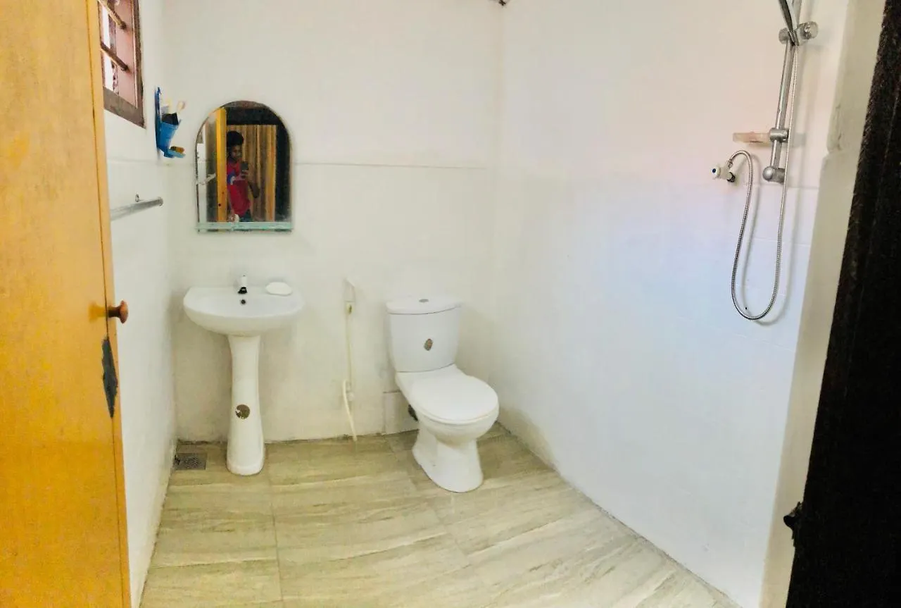홈스테이 Villa 163 니곰보